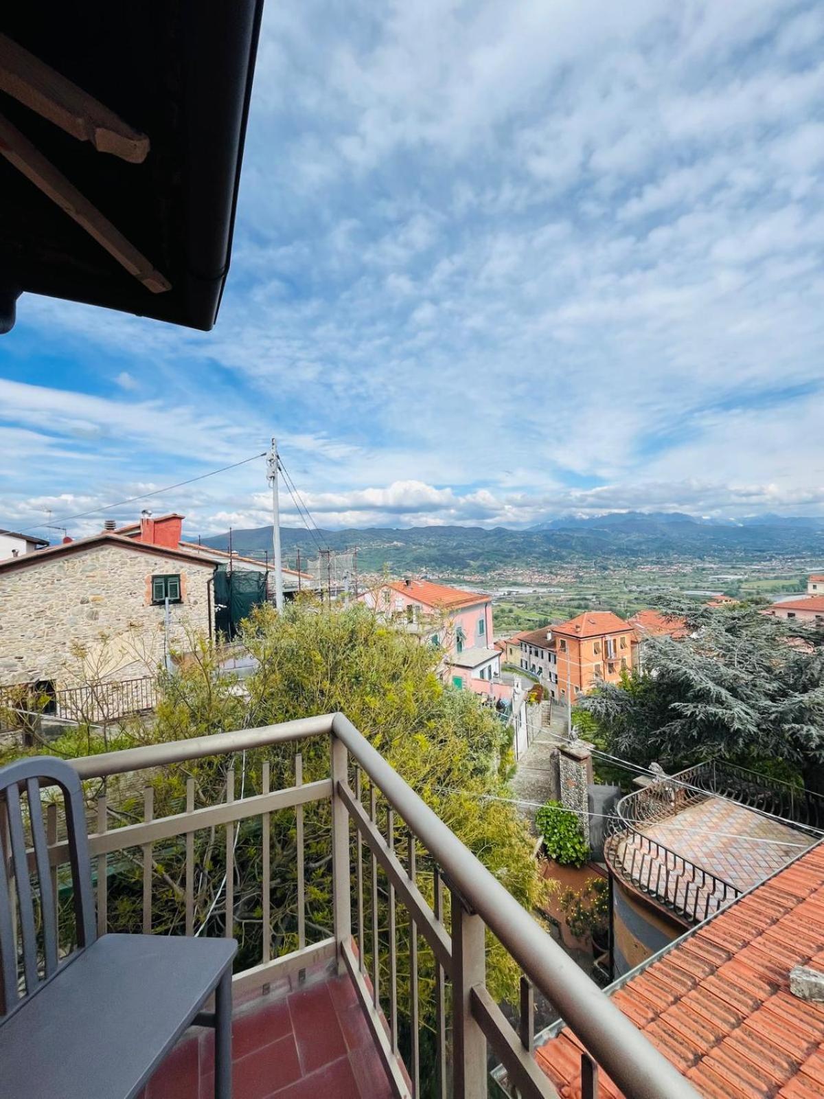 Appartamenti Montallegro Vezzano Ligure Exterior photo